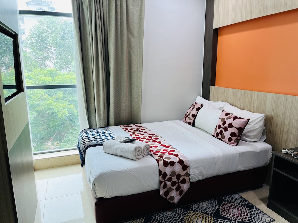 Prime Hotel @ TRX Tower 20/30