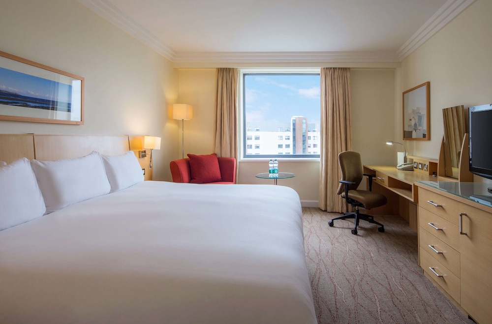 Hilton Dublin Airport 16/50
