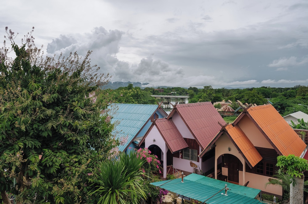 Pongphen Guesthouse 7/72