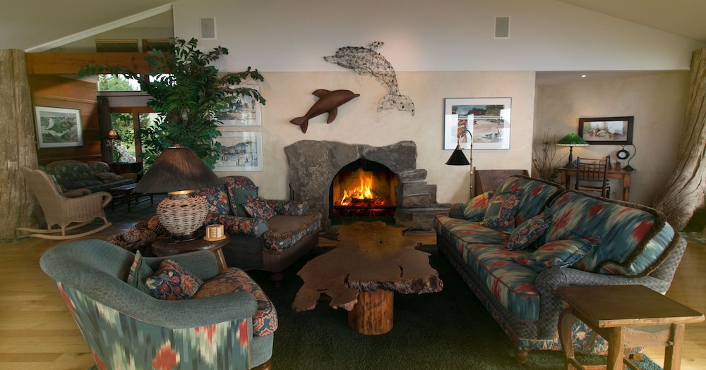 The Inn at Newport Ranch 51/67