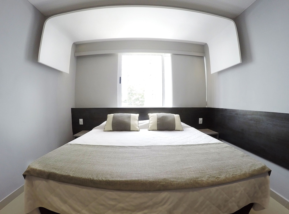 Duble Hotel 11/60