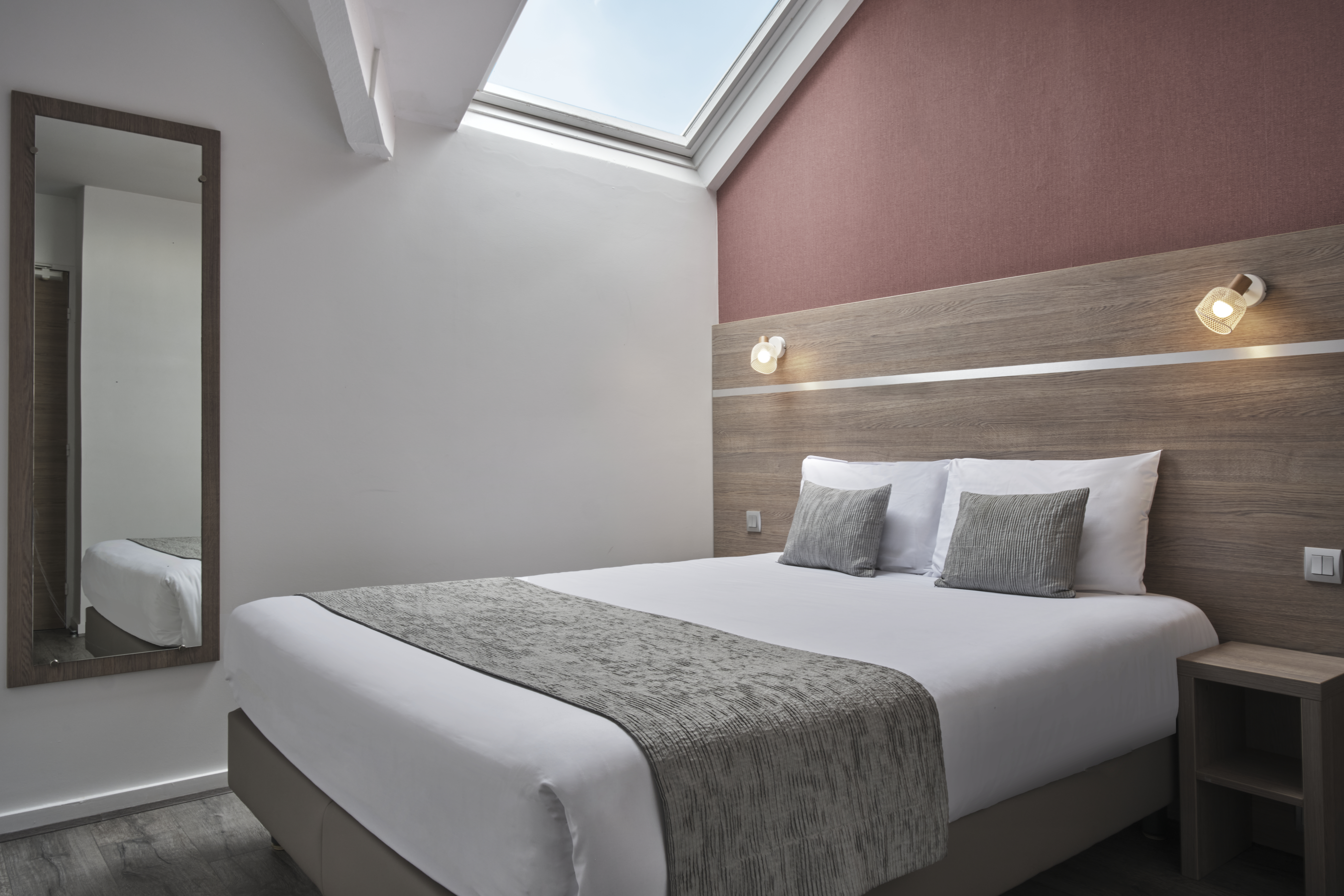 Standard, Double Bed