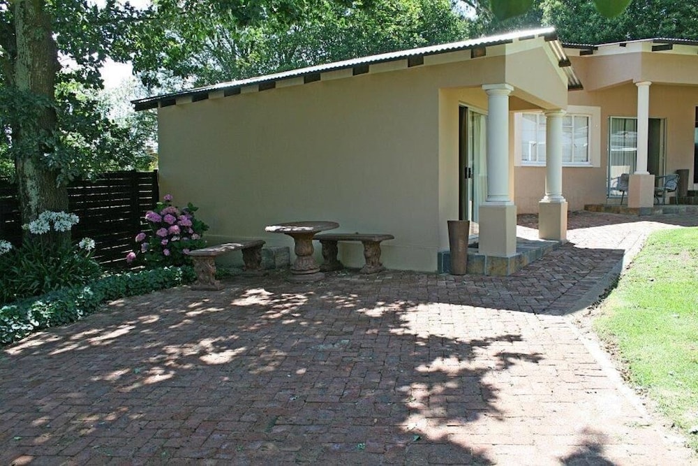 Drinkwater Guest Farm 18/20