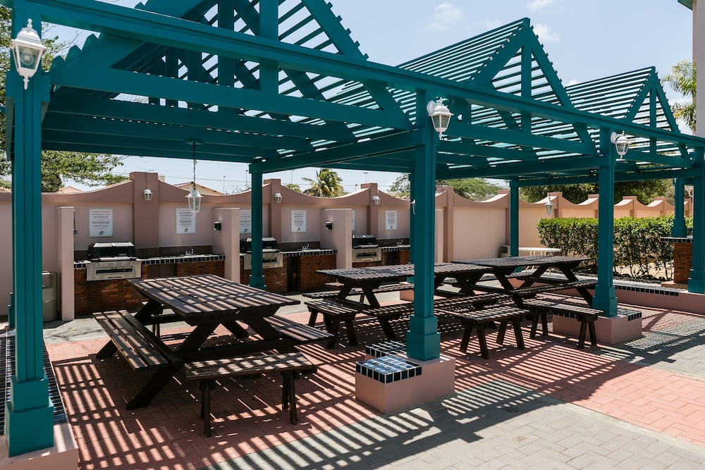 Caribbean Palm Village Resort 39/45