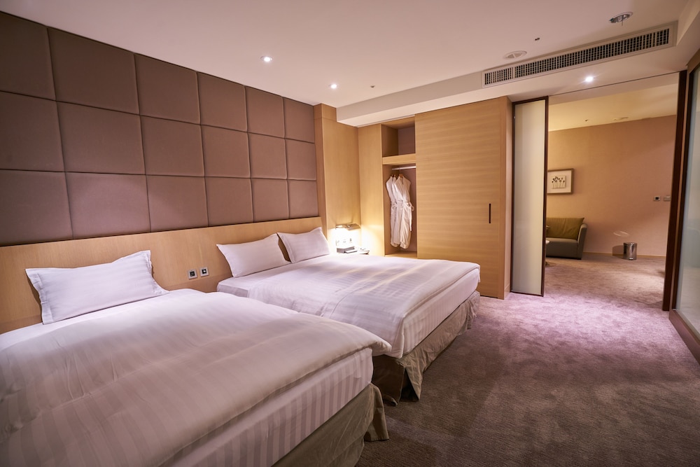 Taipung Suites 17/62