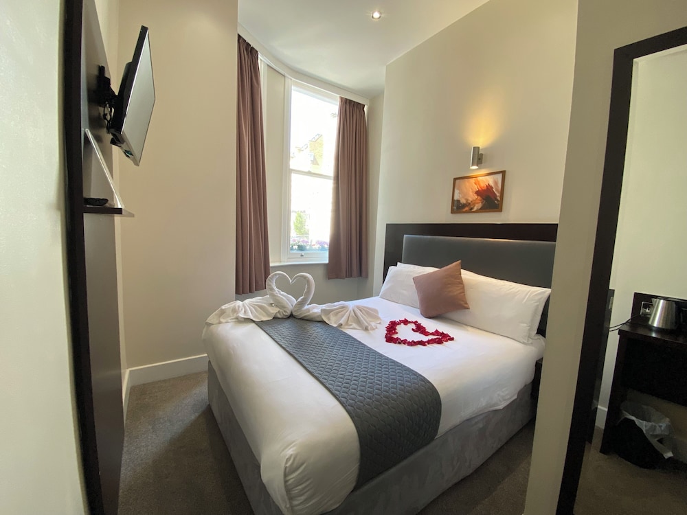 Trebovir Hotel 15/52