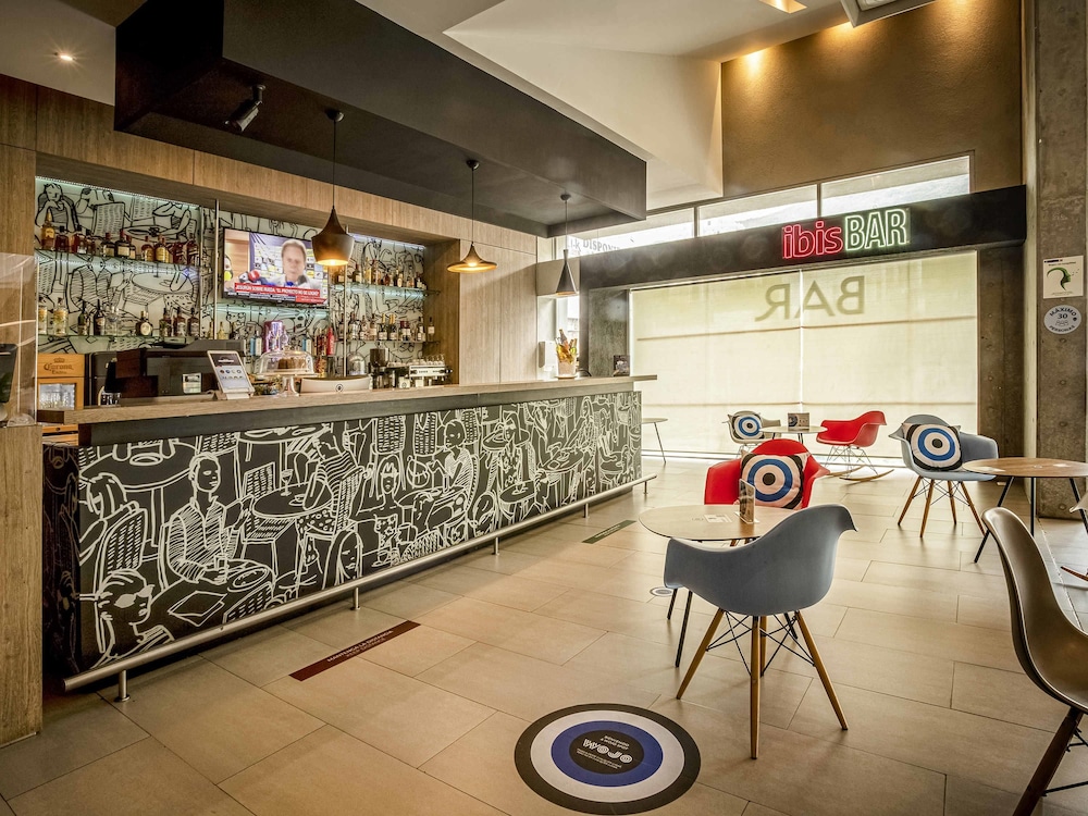 Ibis Cali Granada 12/75