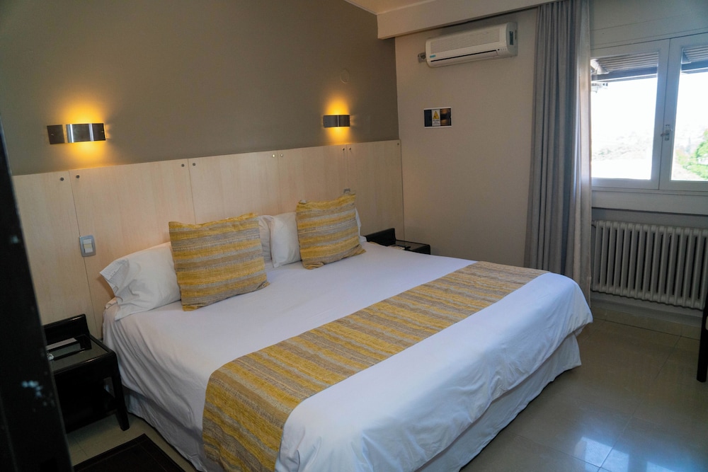Portezuelo Hotel 10/60