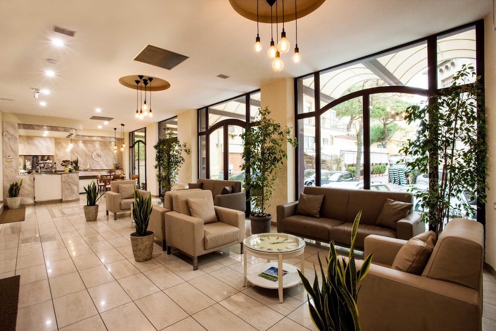 Hotel King 30/46