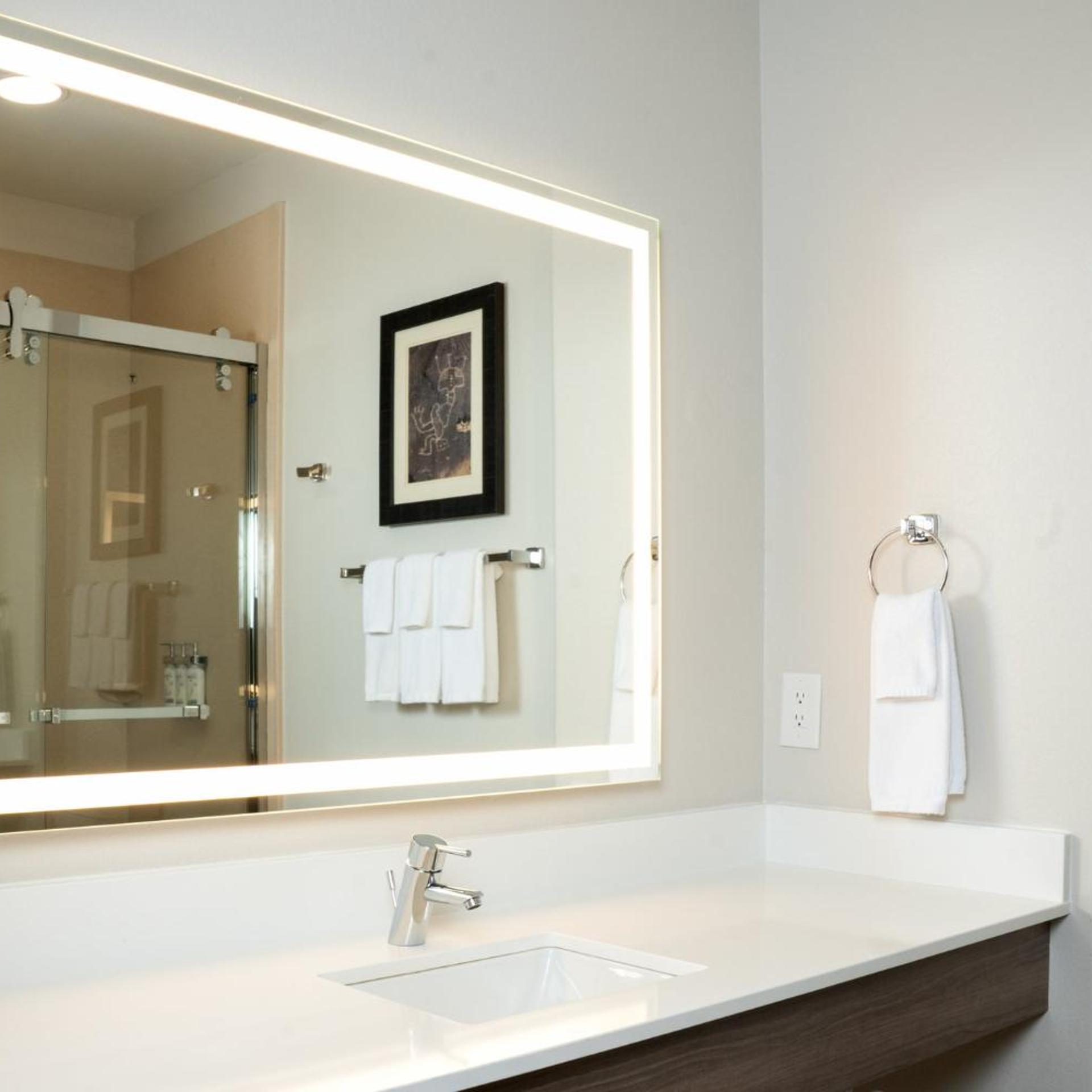جناح ركني بسرير كينج، Holiday Inn Express Hotel And Suites Las Cruces North 7/10