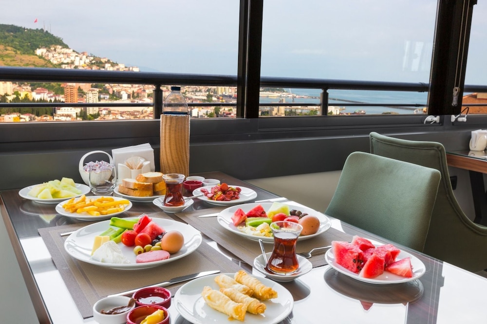 Azra Suite Otel 33/50