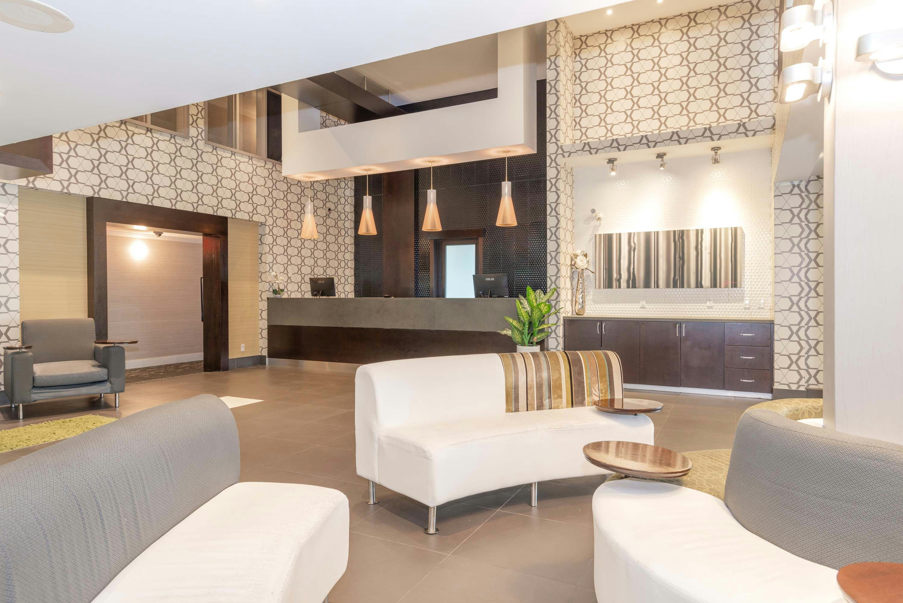 Sandman Hotel & Suites Abbotsford 14/36