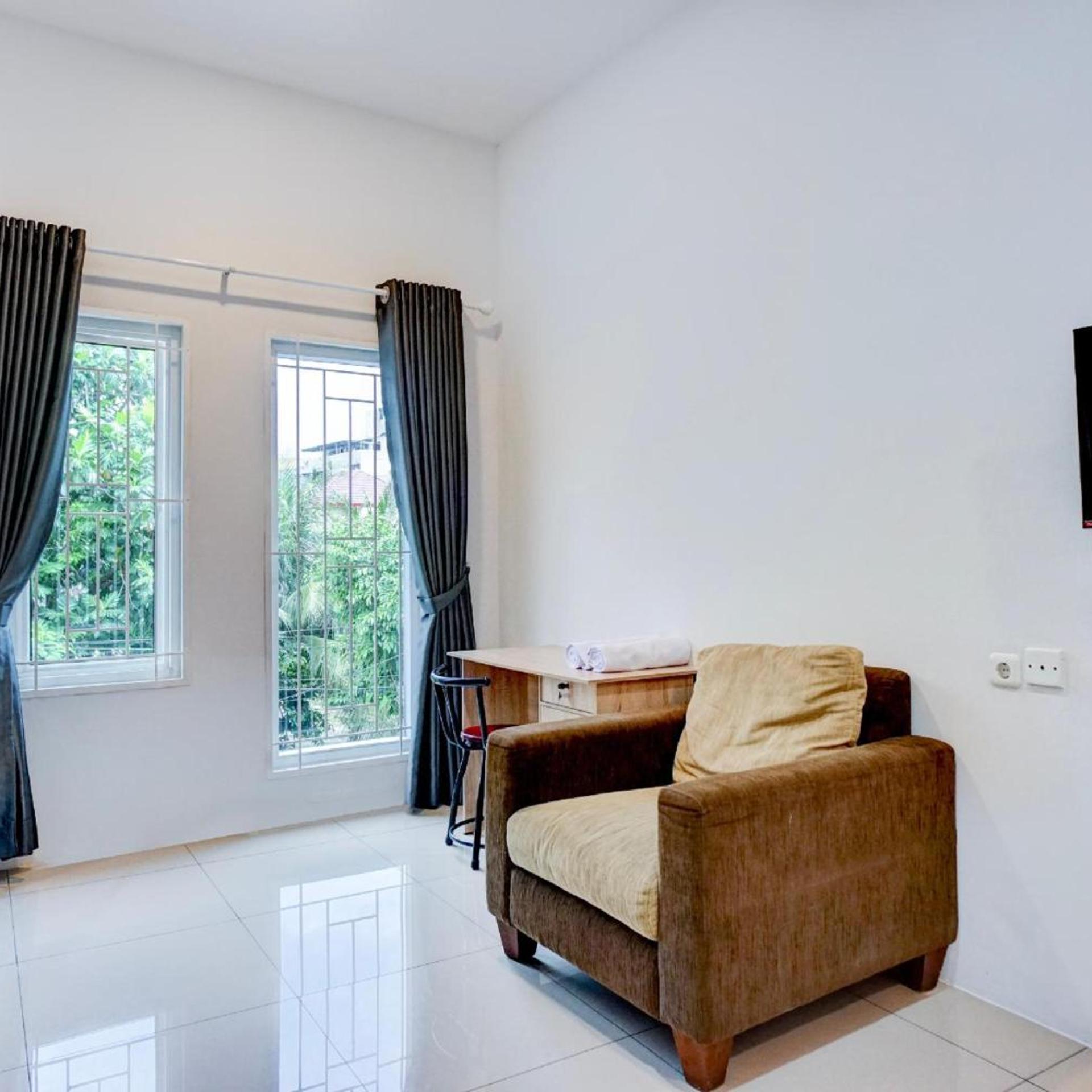 Collection O Almasarra Residence Near Ring Road Medan 24/46