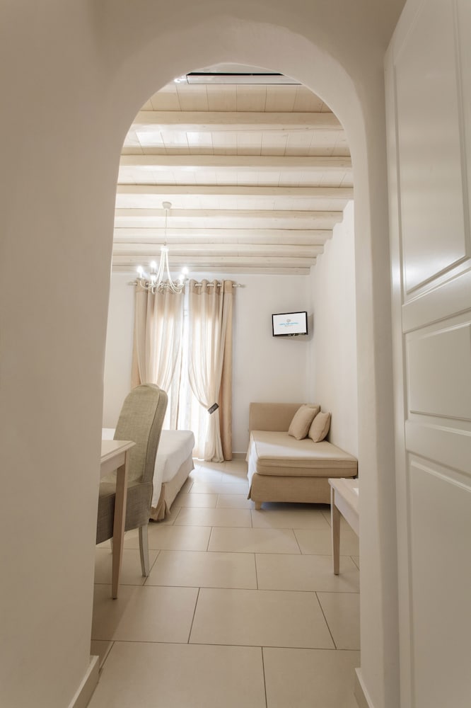 Aeolos Resort Mykonos 30/55