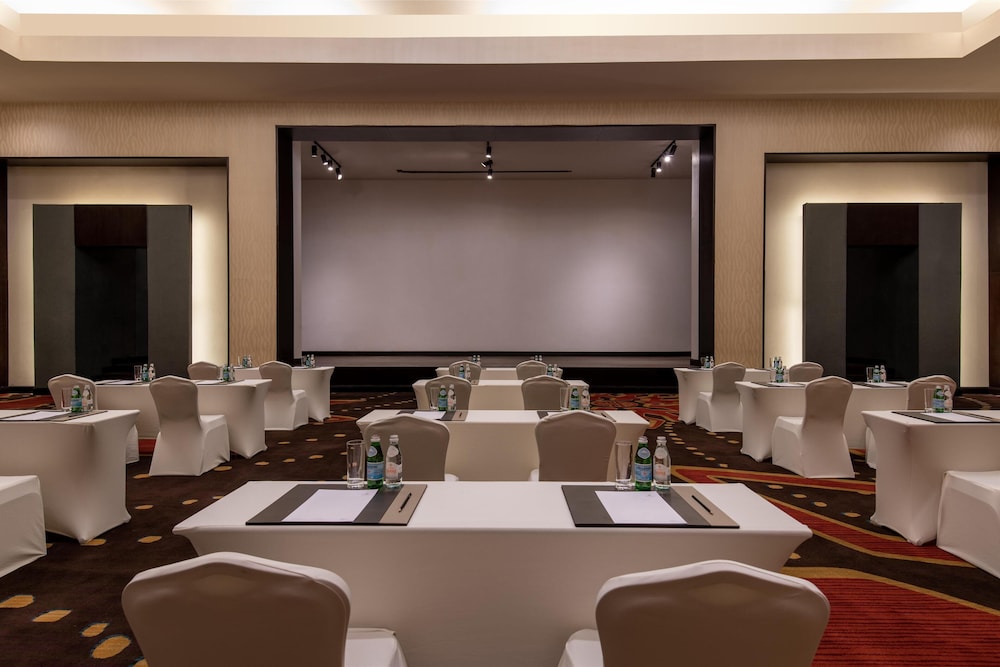 Kempinski Hotel Gold Coast City 58/69