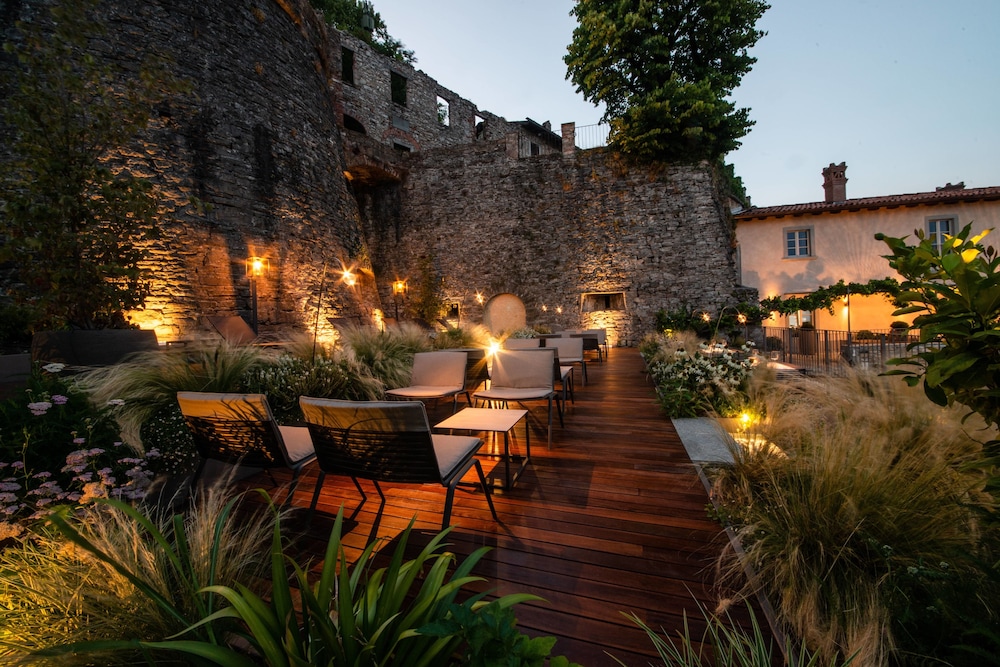 Relais San Vigilio Al Castello 40/50