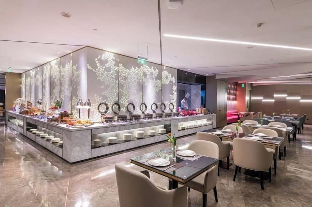 Mercure Xining Haihu CBD 34/50