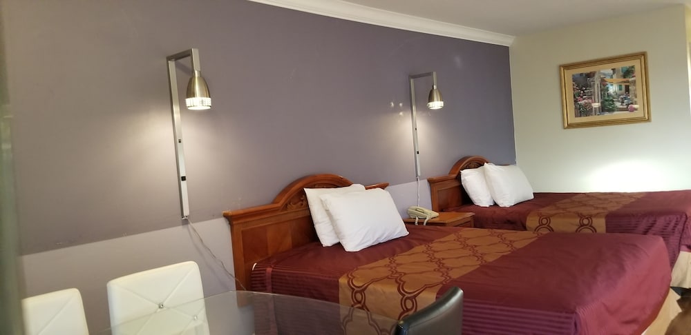 Fullerton Inn 28/53