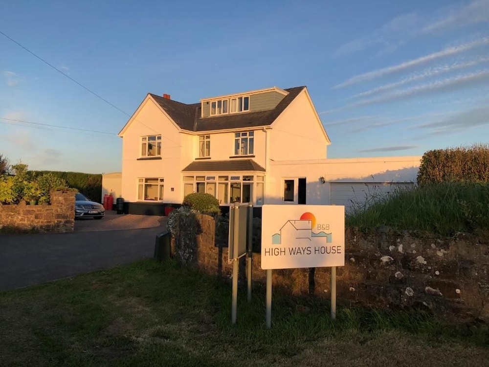 High Ways House 2/44