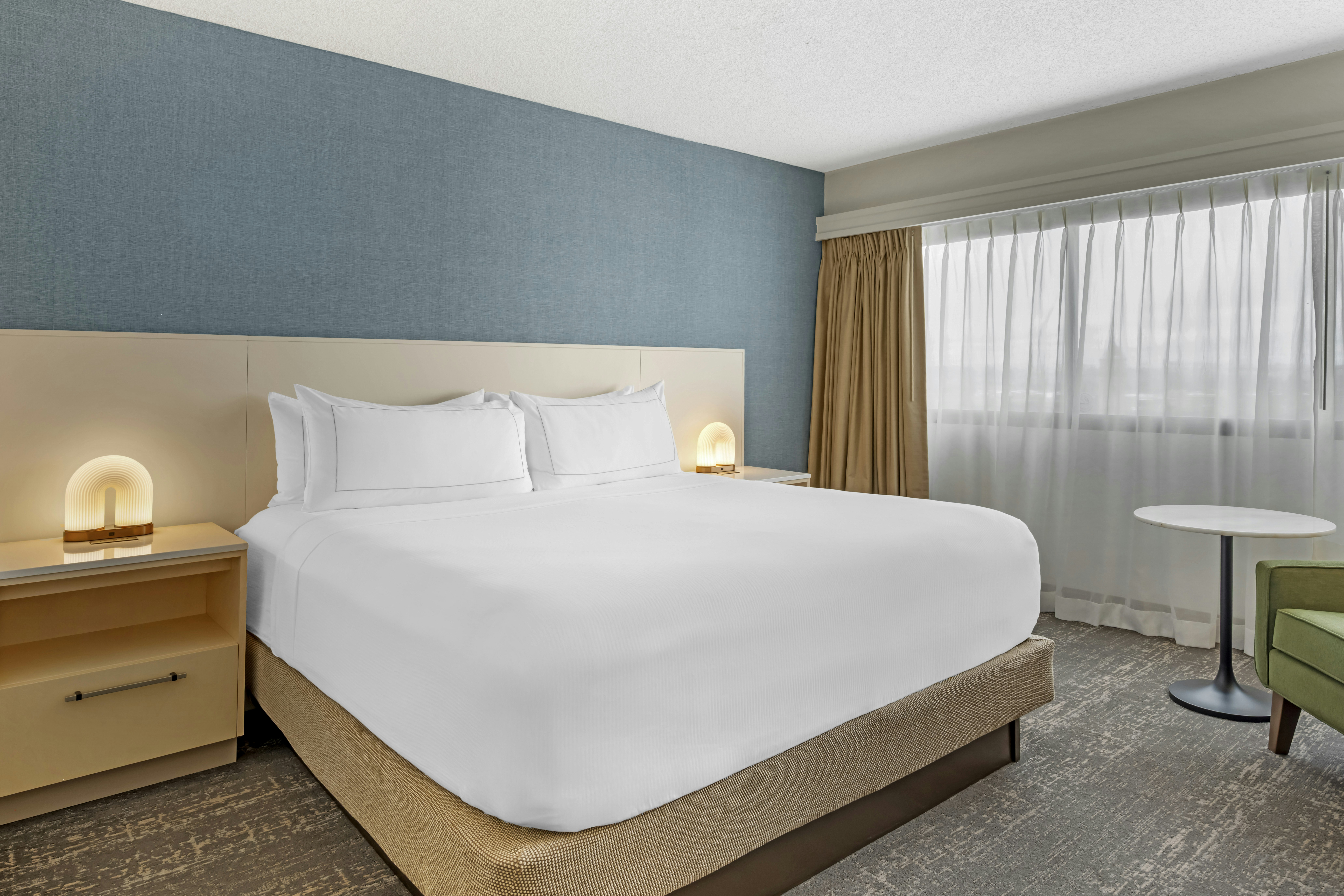 Suite, King Bed