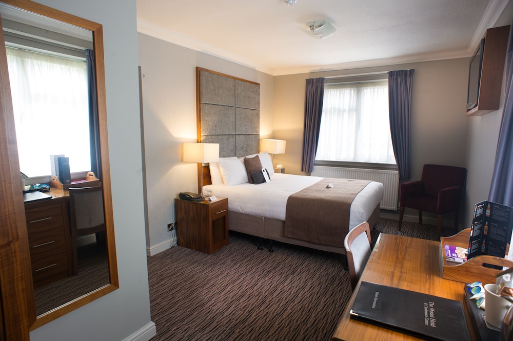 The Mount Hotel 13/80
