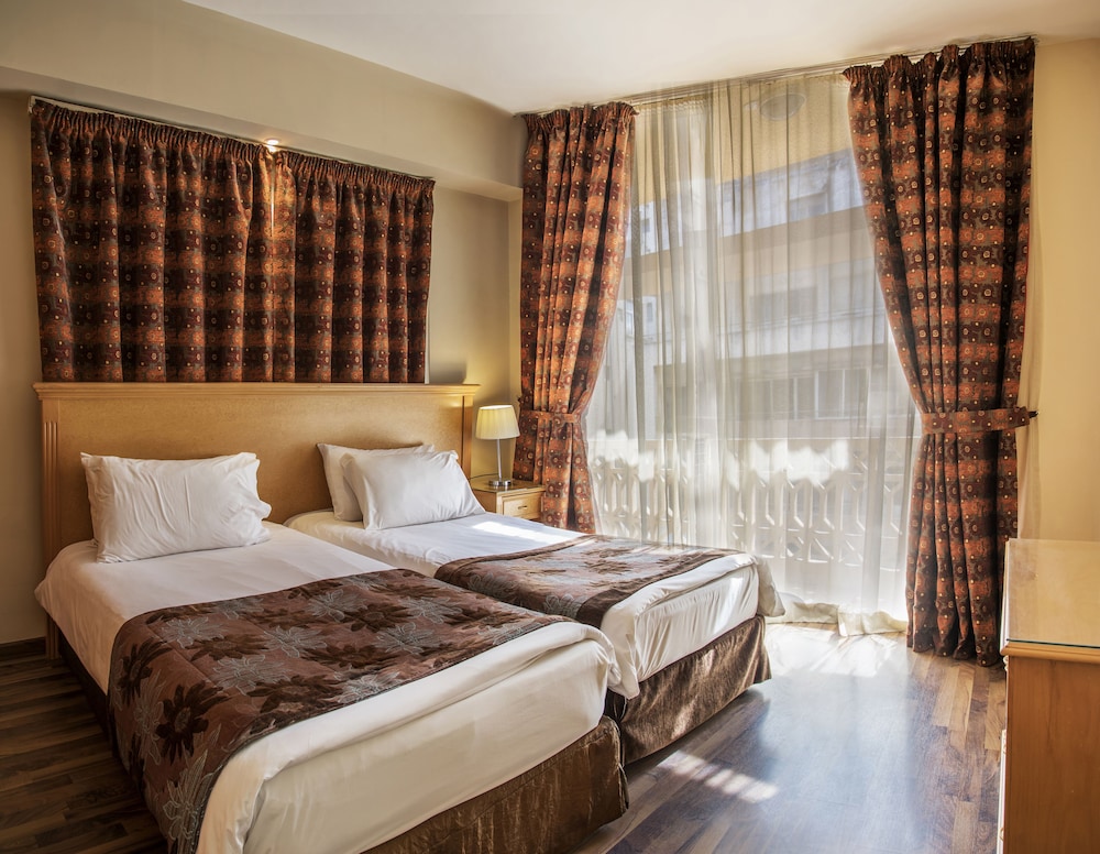 Bella Riva Suite Hotel 19/59
