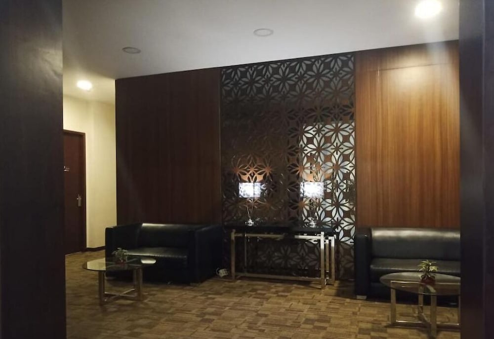 Ayla City Hotel 6/57