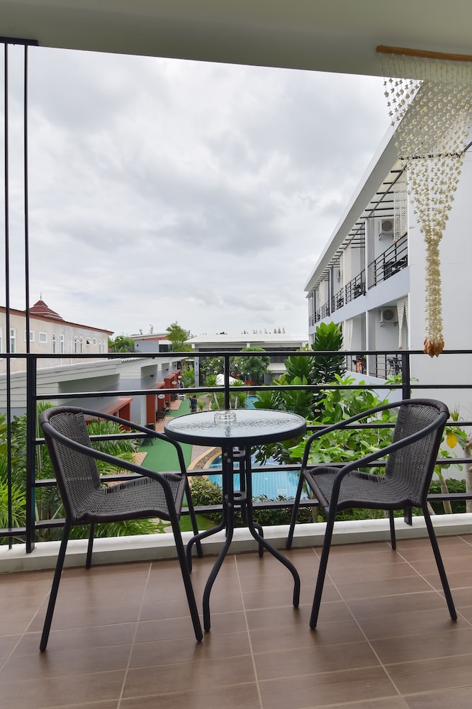 Milano Hua Hin 45/68