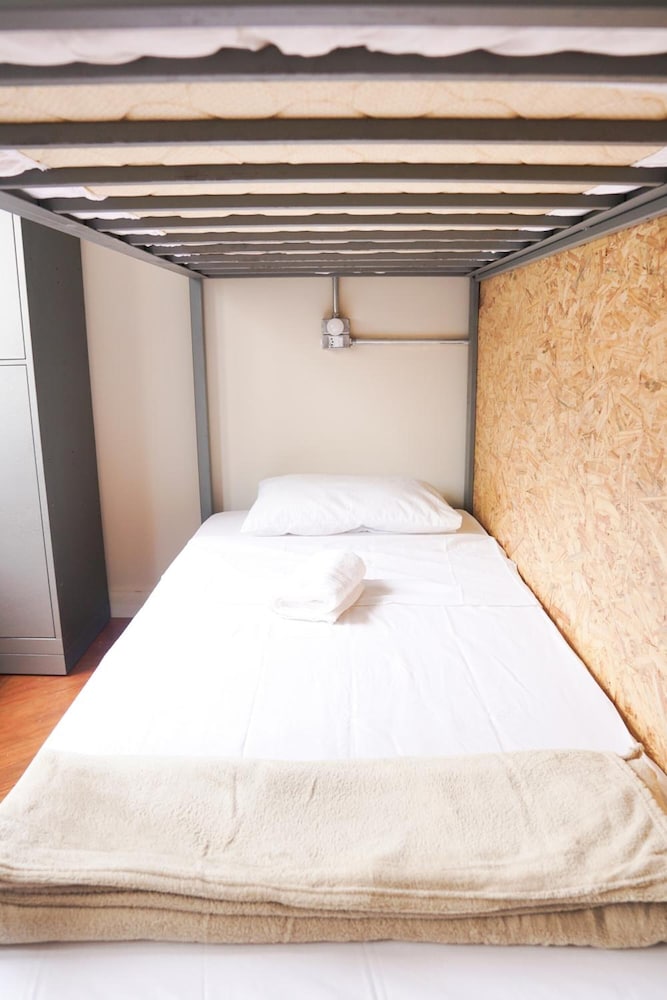 Quintal Hostel 14/40