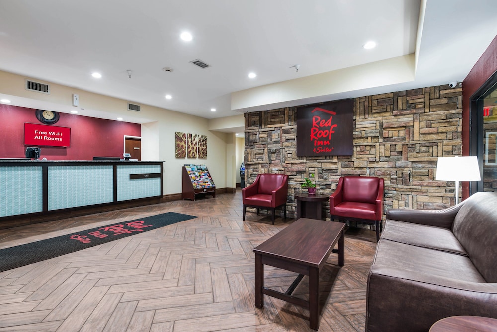 Econo Lodge Inn & Suites Monee 37/59