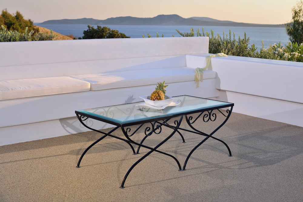 Saint John Hotel Villas and Spa 13/107