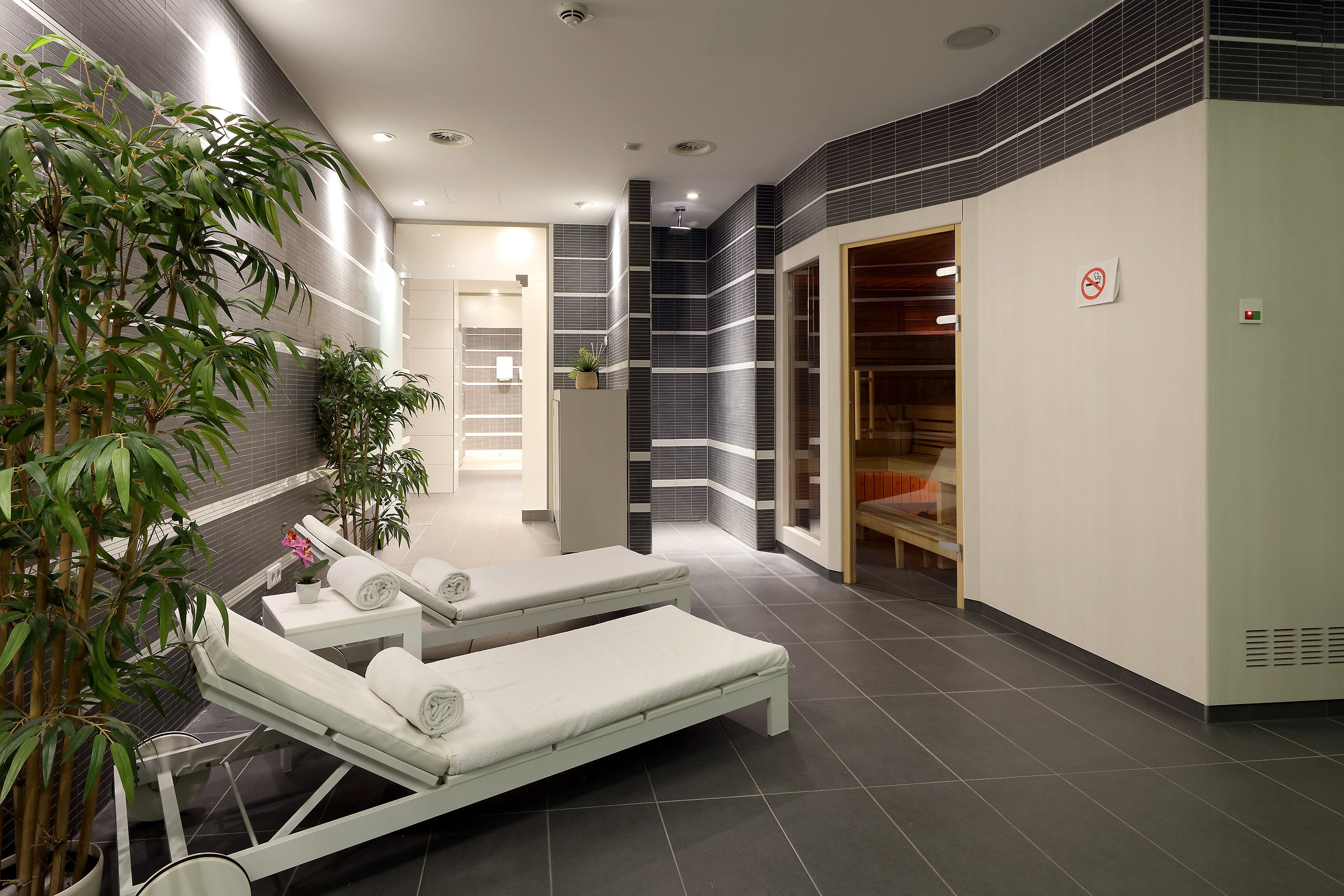 Eurostars Book Hotel 29/75