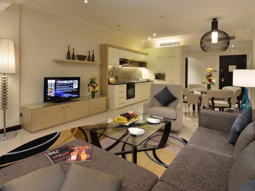 Gulf Executive Residence 30/48