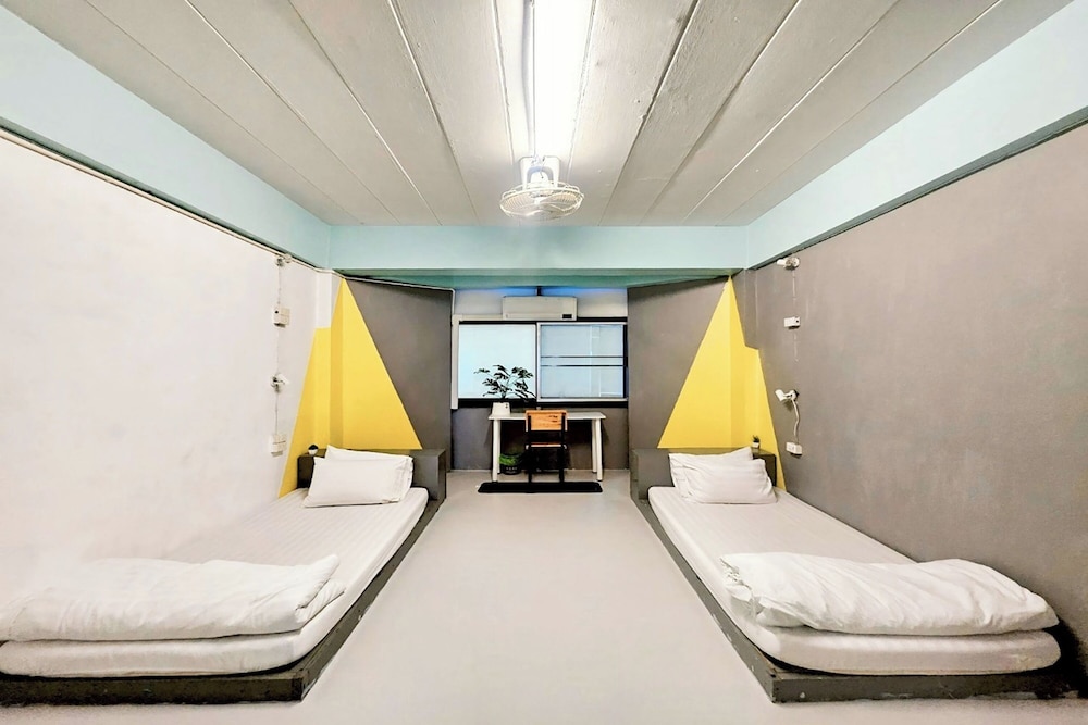 Me U Hostel - Adults Only 17/53