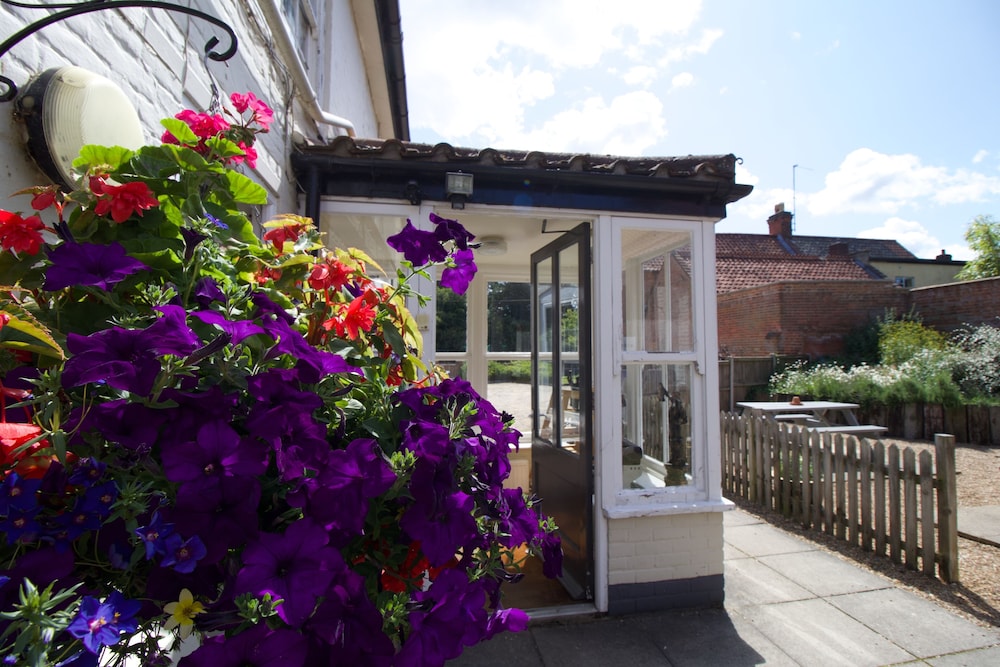 The Plough Inn 3/62