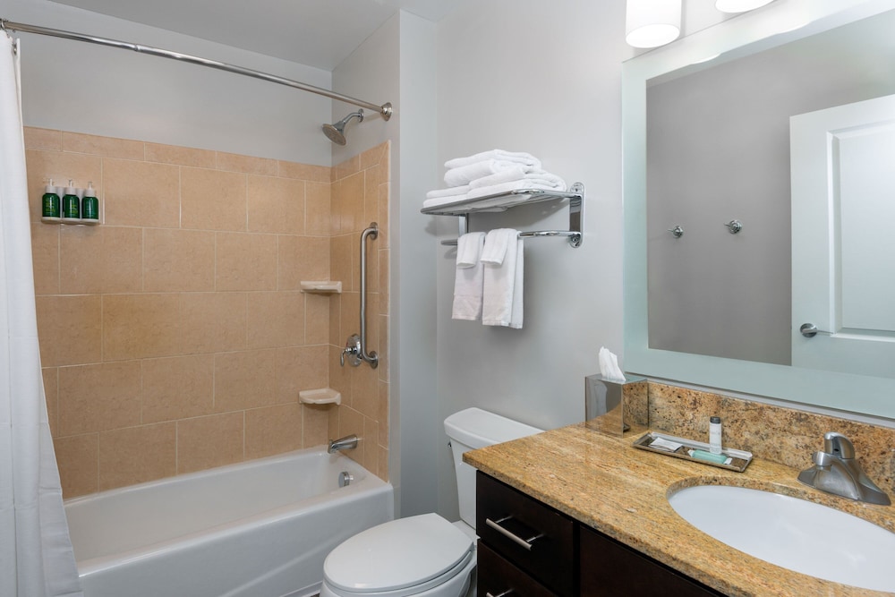 TOWNEPLACE SUITES BUFFALO AIRPORT 43/50