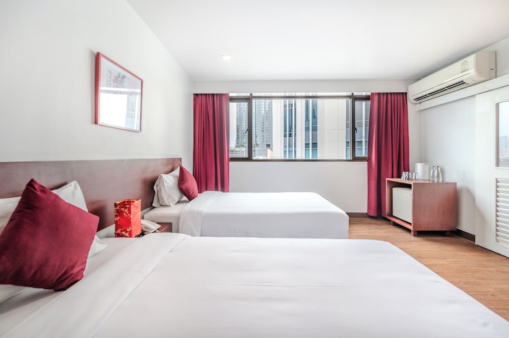 Ruamchitt Plaza Hotel 19/59