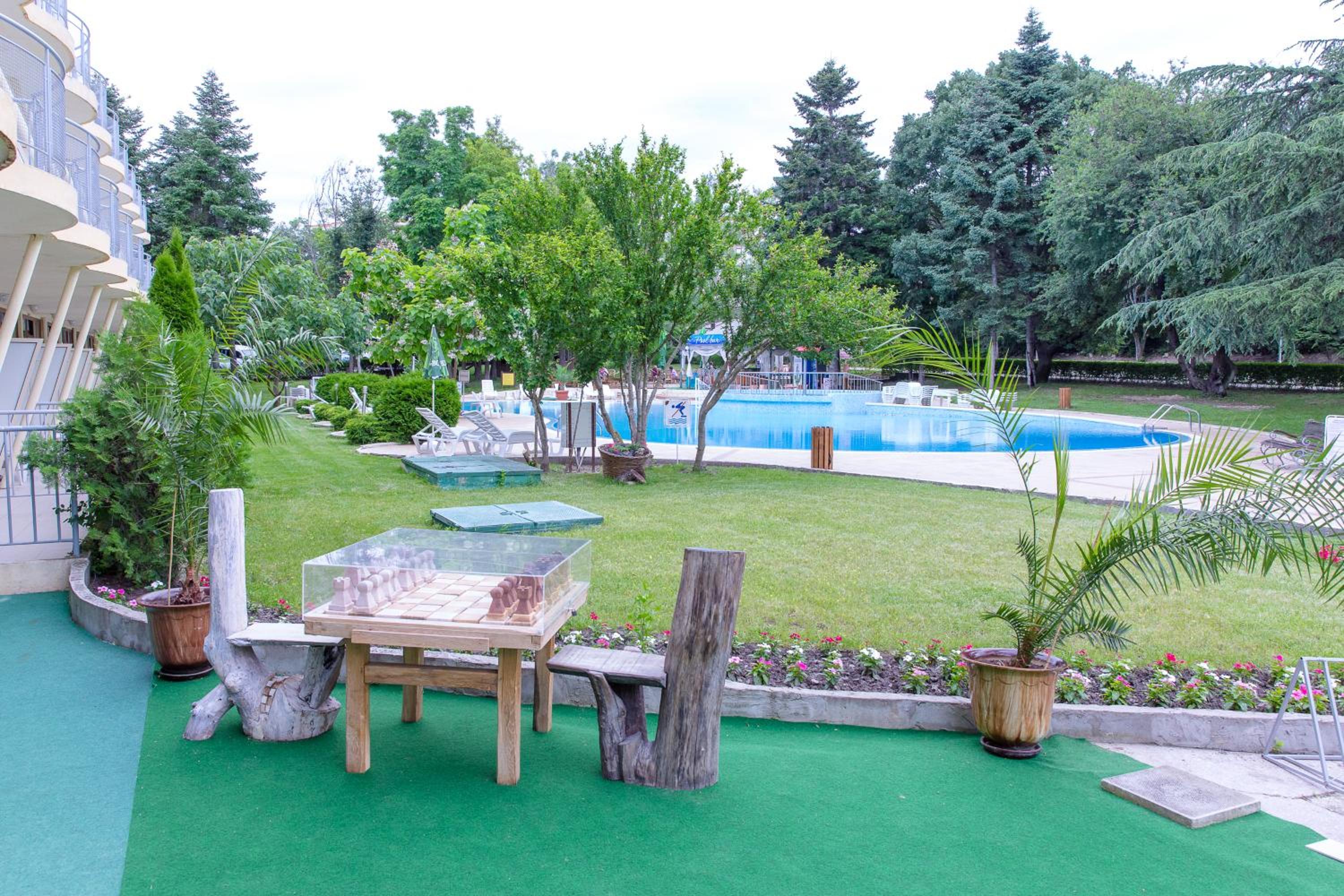 Koral Hotel 42/51