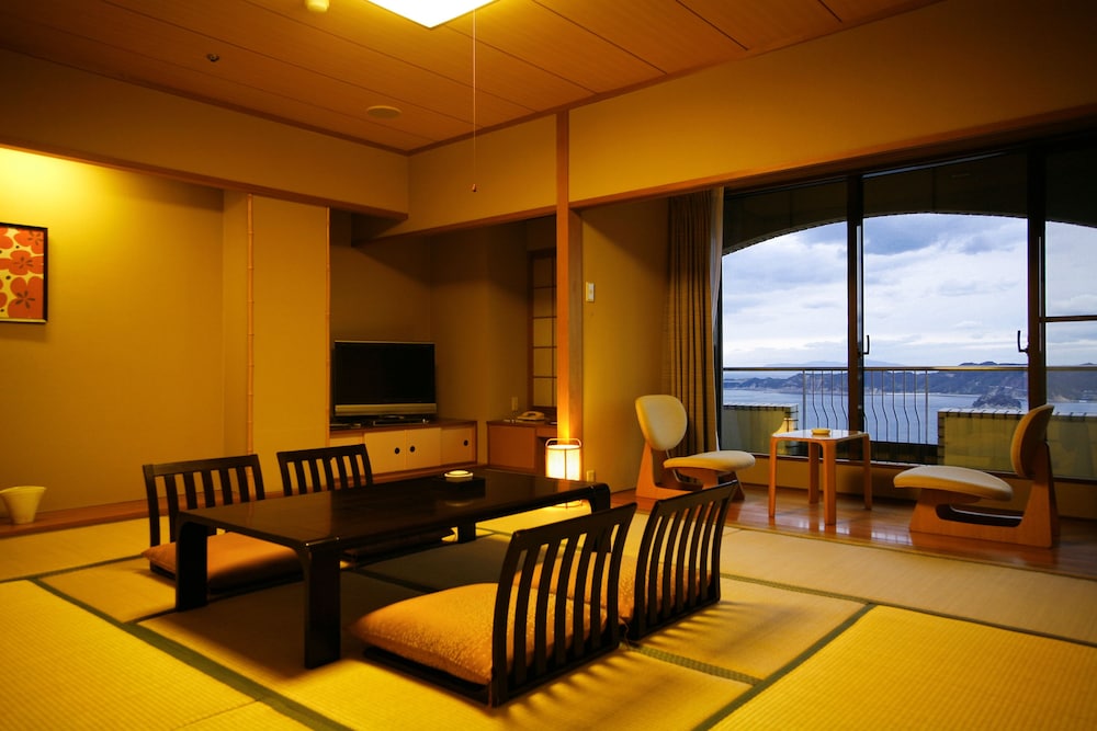 Hotel New Awaji Plaza Awajishima 33/50