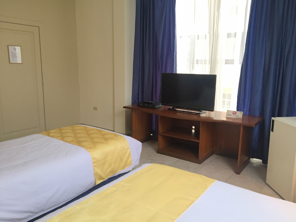 Standard, Quintuple, 5 Beds