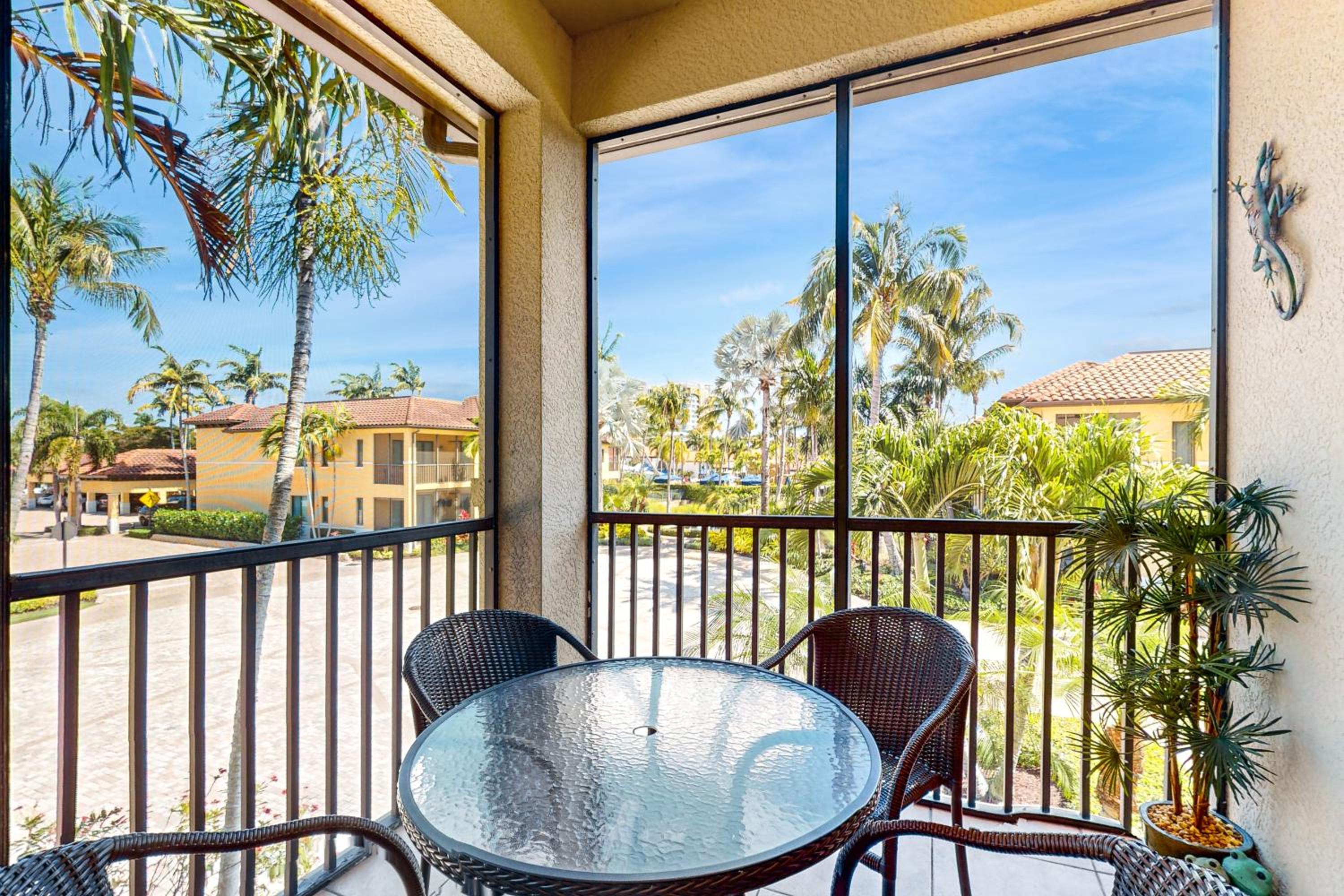 The Cottages at Naples Bay Resort 26/40