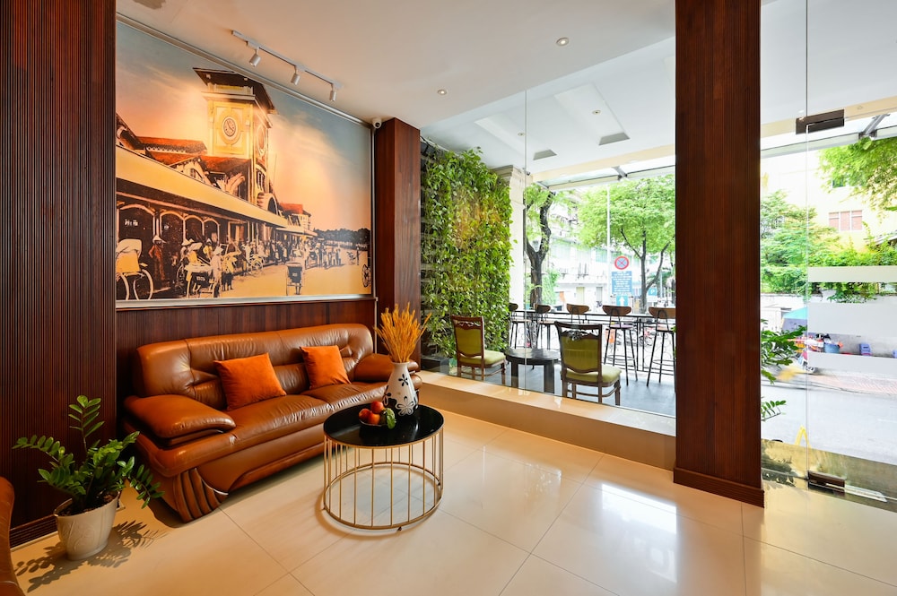 Cherry Boutique Hotel 38/50