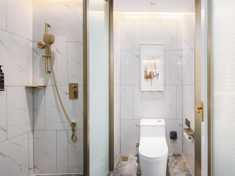 Pazhou XANA Deluxe International Hotel 31/37