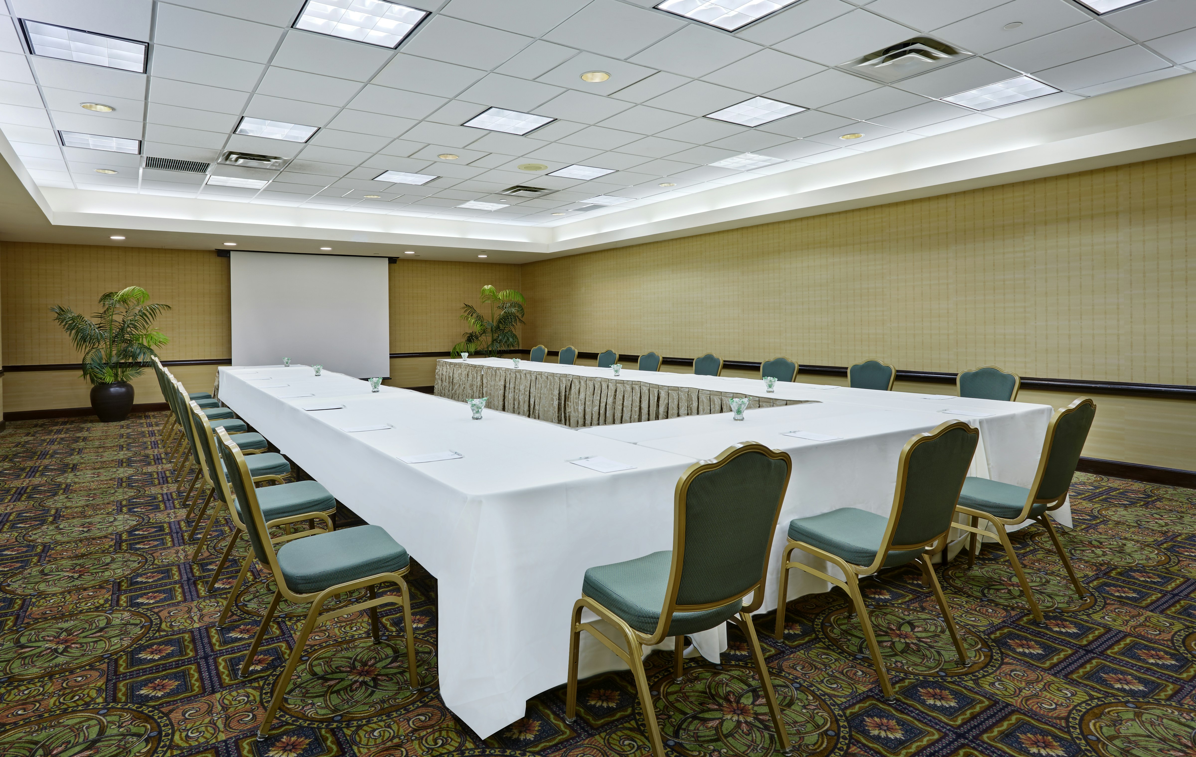 Embassy Suites By Hilton Parsippany 50/55