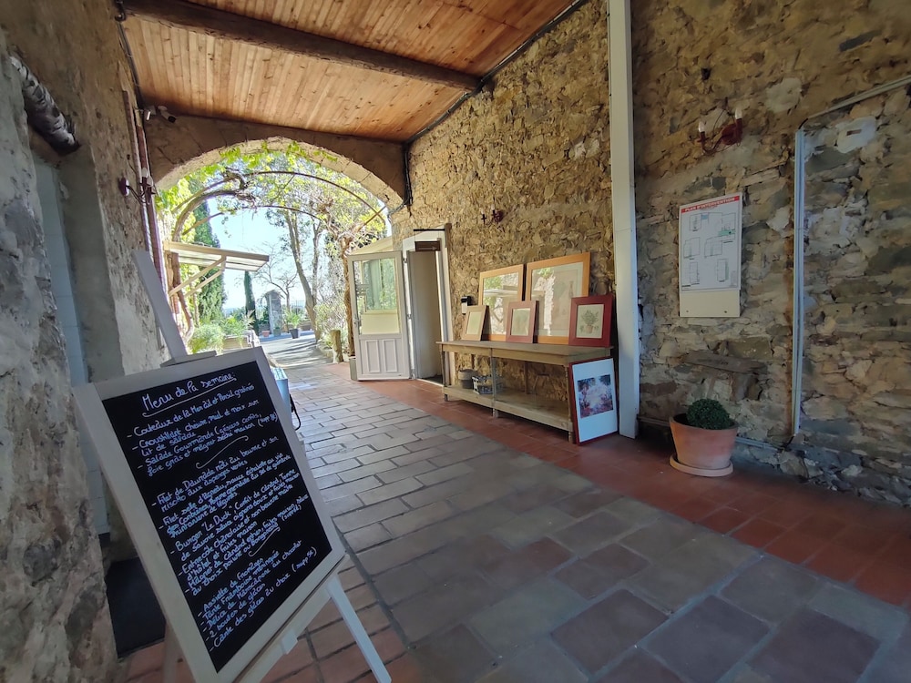AUBERGE COTE JARDIN 26/56