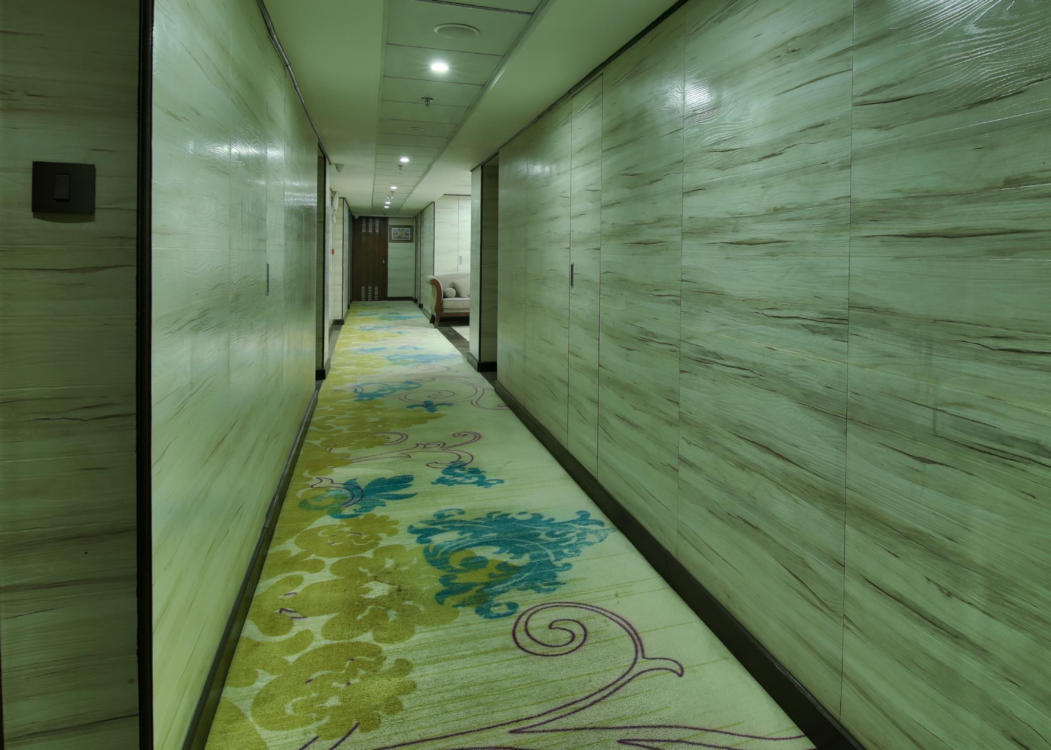 Polo Inn & Suites 14/31
