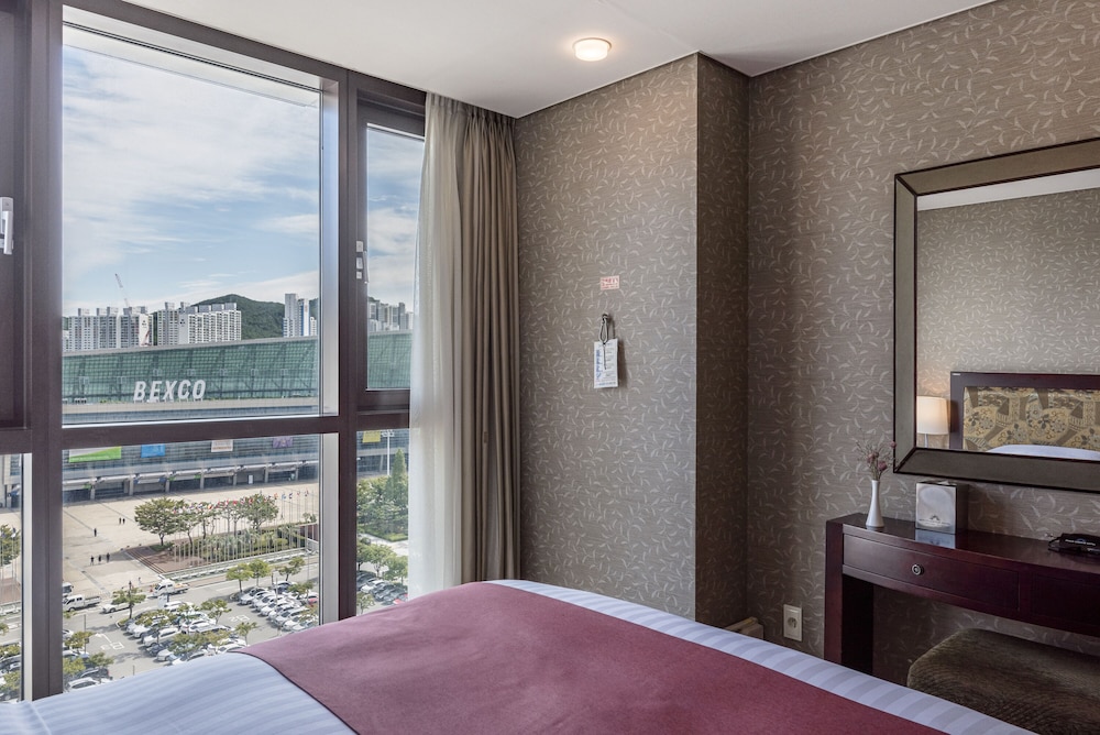 Haeundae Centum Hotel 35/70