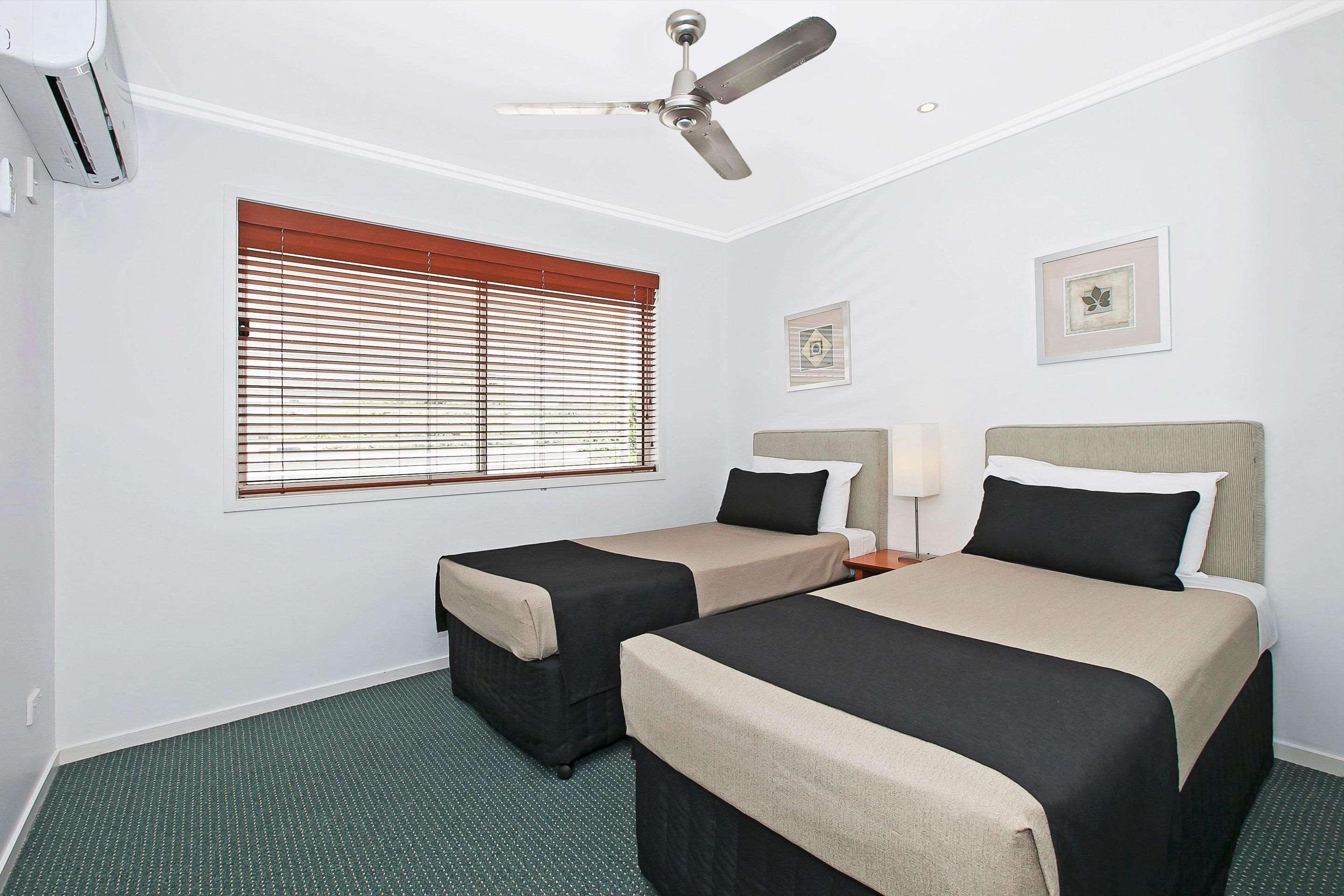 UPGRADE, SUITE, QUEEN AND TWIN BEDS