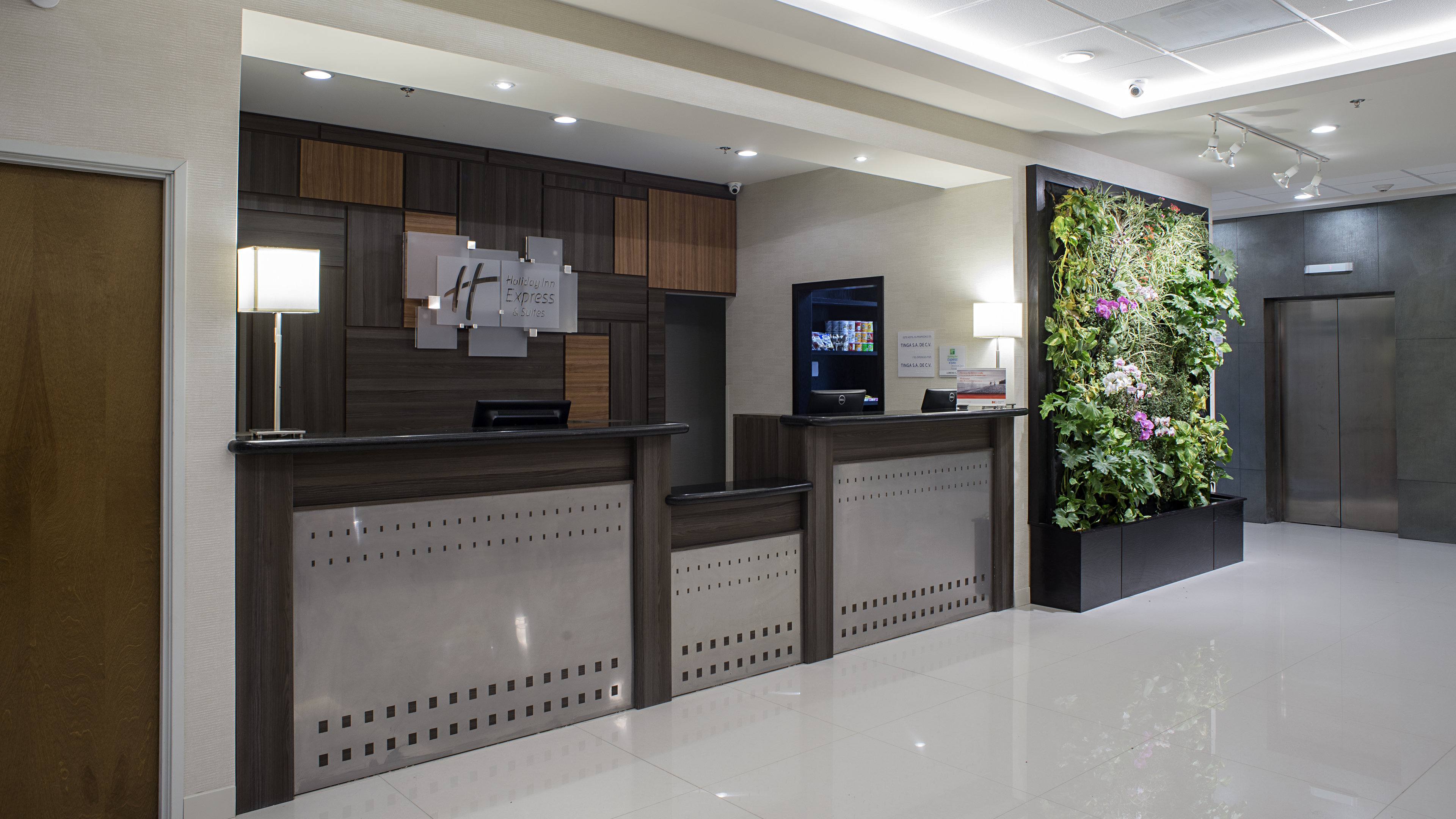 Holiday Inn Express & Suites Chihuahua Juventud 3/39