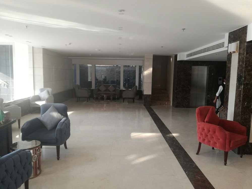 أجنحة ريماز الفندقية(Remaz Suites Hotel) 49/50